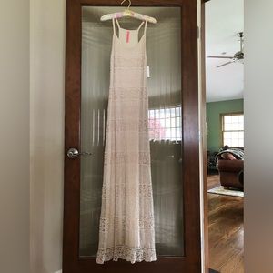 Eight Sixty Long Lace Dress - Size Small